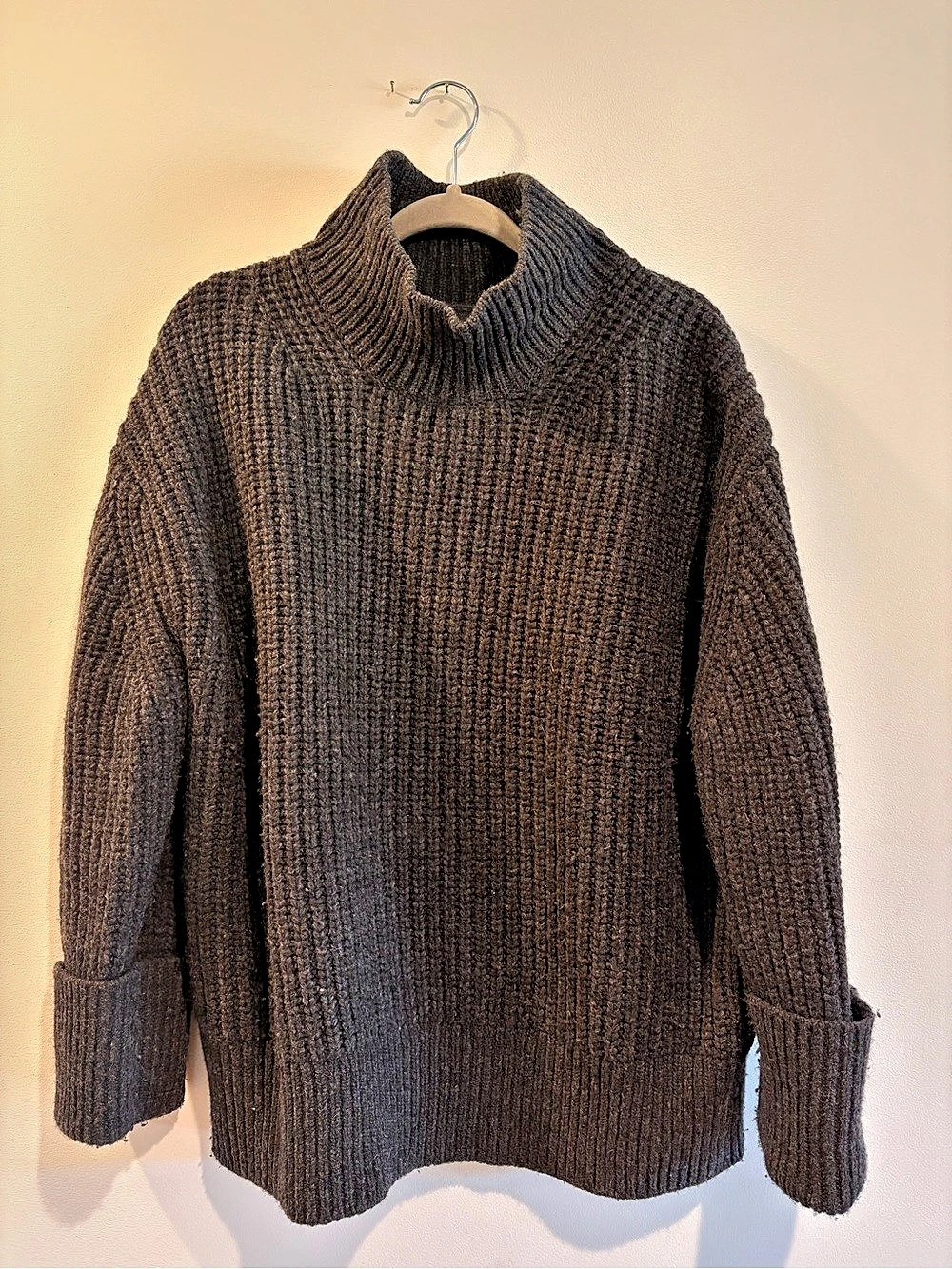 Banana Republic Oversized Wool Ribbed Turtleneck Sweater